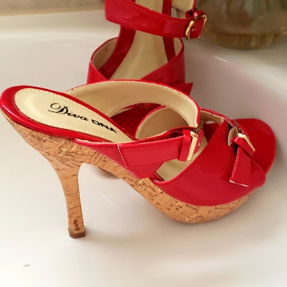 Diva DNA high Hills size 8 1/2 - Picture 5 of 7